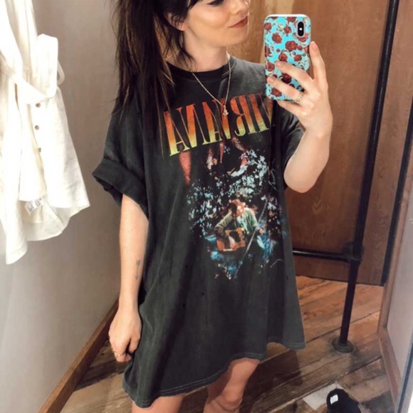 Tops - NIrvana band graphic tee vintage style black rock